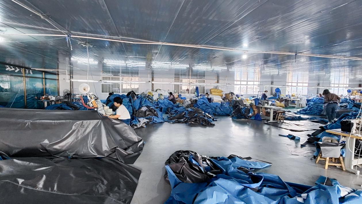 ຜະລິດຕະພັນກາງແຈ້ງ Tangshan Pengcheng ເຫັນວ່າມີຄໍາສັ່ງສົ່ງອອກທີ່ເພີ່ມຂຶ້ນ, ເຮັດໃຫ້ຕະຫຼາດທົ່ວໂລກເລິກເຊິ່ງເພື່ອສະແດງໃຫ້ເຫັນຄວາມເຂັ້ມແຂງຂອງ 